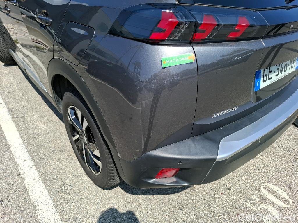  Peugeot  2008  Allure 1.5 HDi 130CV BVA8 E6d #24