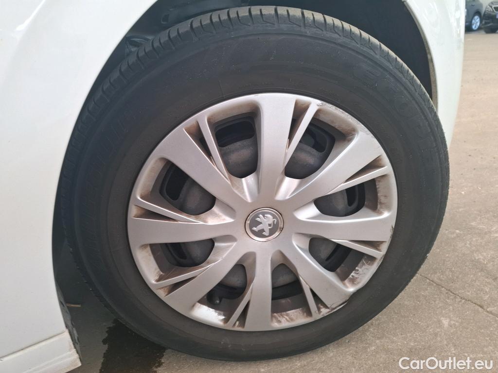  Peugeot  208  Active 1.2 PureTech 70CV BVM5 E6dT #11