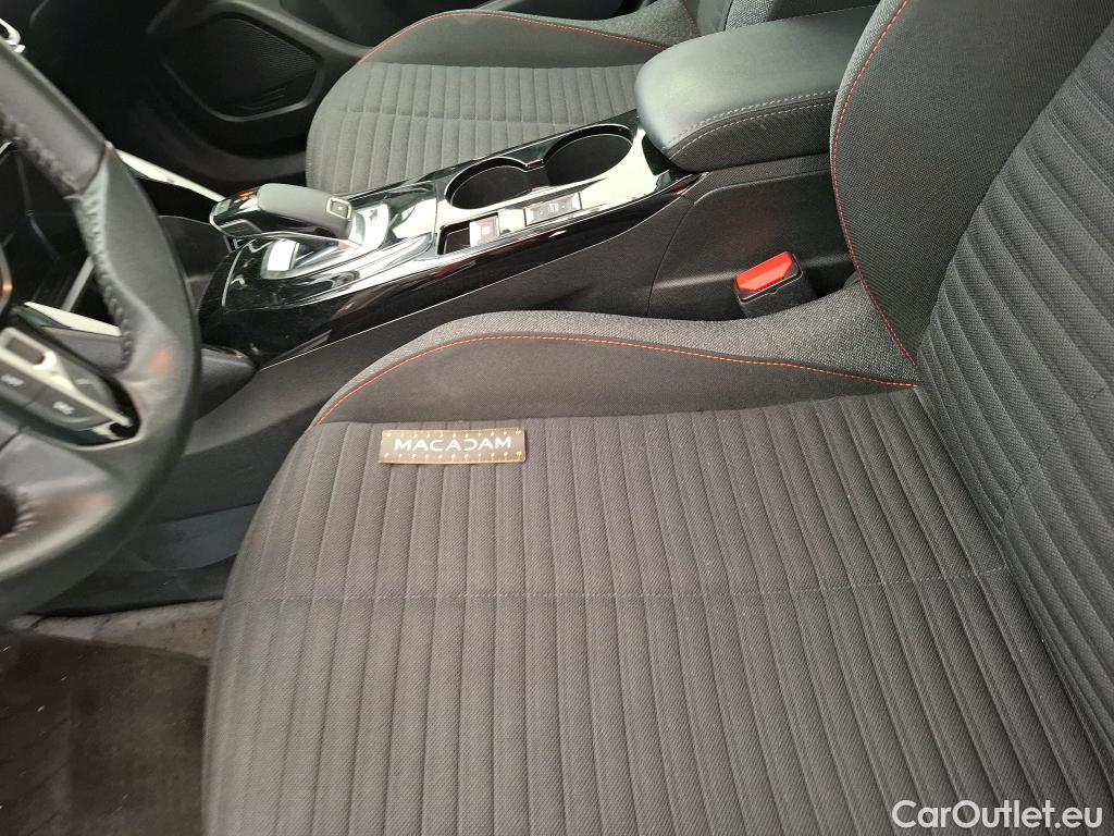  Peugeot  2008  Active Pack 1.2 PureTech 130CV BVA8 E6d #22