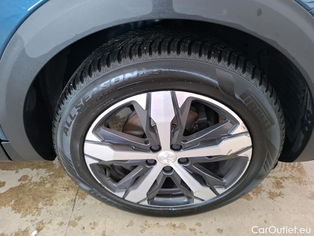  Peugeot  3008  Allure Pack 1.2 PureTech 130CV BVA8 E6d #31