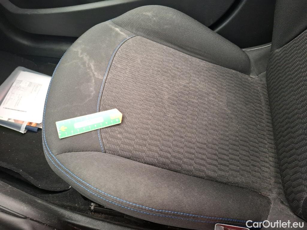  Peugeot  208  Style 1.2 PureTech 80CV BVM5 E6 #13
