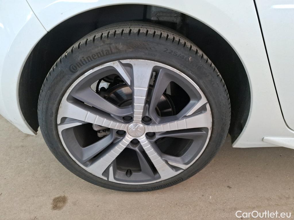  Peugeot  308  GT Line 1.2 PureTech 130CV BVA8 E6d #9
