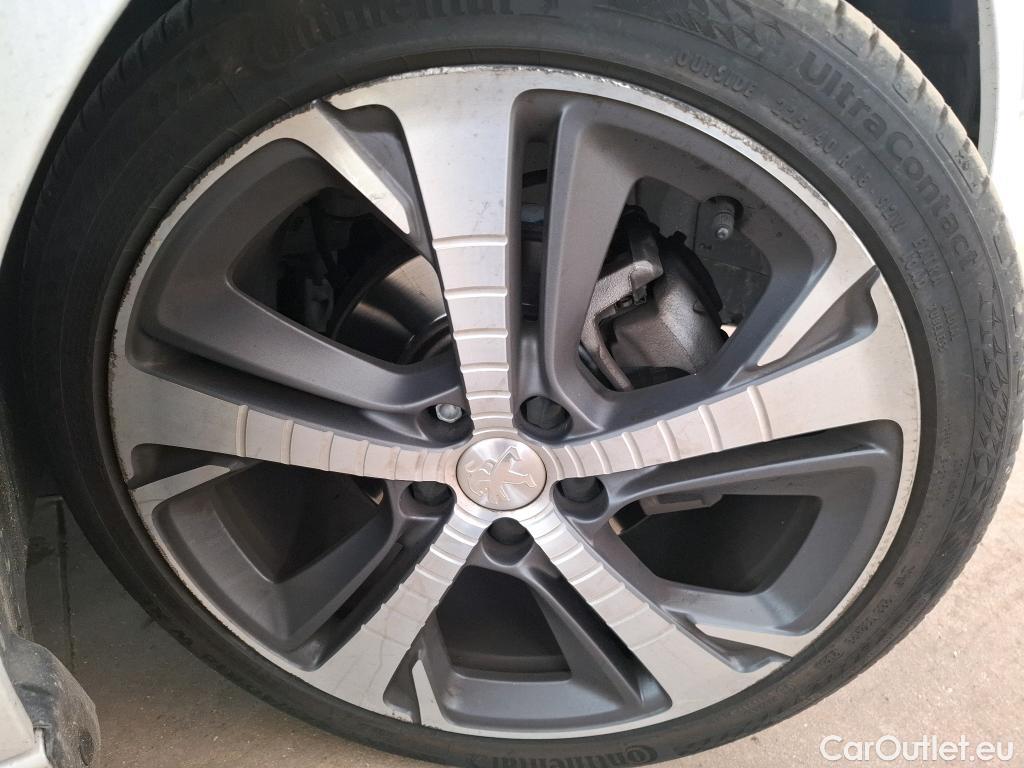  Peugeot  308  GT Line 1.2 PureTech 130CV BVA8 E6d #15