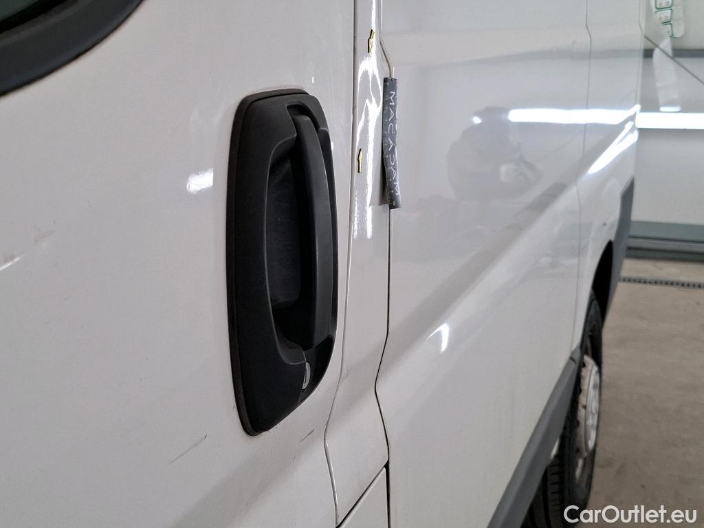  Peugeot  Boxer PEUGEOT  VU 4p Fourgon 2.0 BLUEHDI 110 PREMIUM 330 L1H1 #33