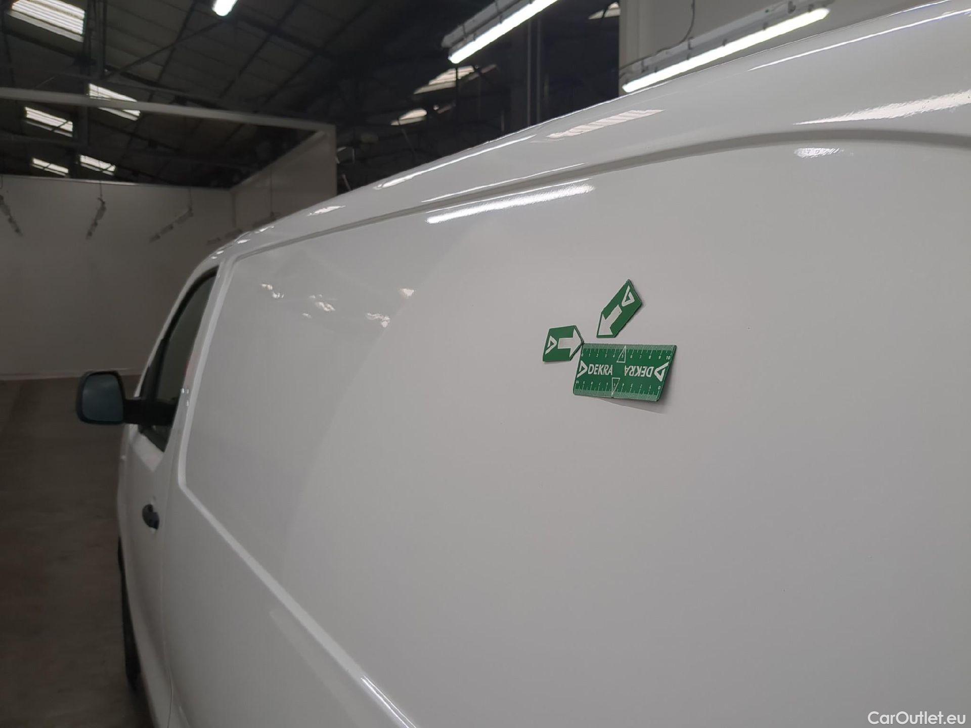  Peugeot  Expert PEUGEOT  / 2016 / 4P / Fourgon tôlé 1.5 BLUEHDI 120 S&S STANDARD PREMIUM #82