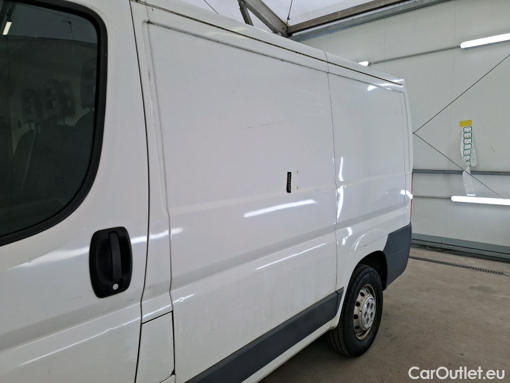  Peugeot  Boxer PEUGEOT  VU 4p Fourgon 2.0 BLUEHDI 110 PREMIUM 330 L1H1 #28