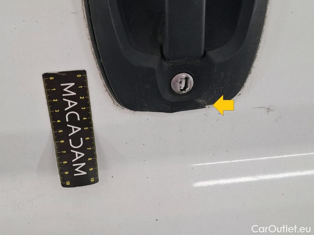  Peugeot  Boxer PEUGEOT  VU 4p Fourgon 2.0 BLUEHDI 110 PREMIUM 330 L1H1 #23