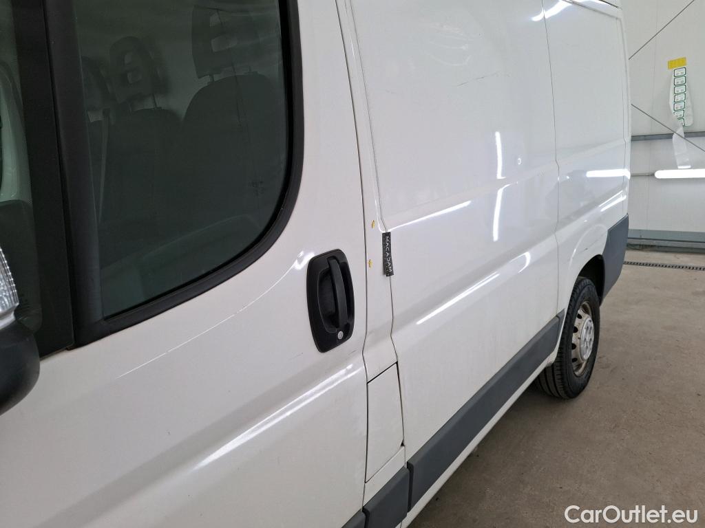  Peugeot  Boxer PEUGEOT  VU 4p Fourgon 2.0 BLUEHDI 110 PREMIUM 330 L1H1 #31