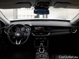  Alfa Romeo   STELVIO ALFA ROMEO / 2017 / 5P / SUV 2.2 TURBO DIESEL 190CV BUSINESS AT8 RWD #3