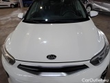  KIA  STONIC KIA  / 2017 / 5P / SUV 1.0 T-GDI 74KW MHEV STYLE #25