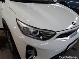  KIA  STONIC KIA  / 2017 / 5P / SUV 1.0 T-GDI 74KW MHEV STYLE #38