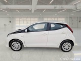  Toyota  Aygo TOYOTA  CONNECT / 2018 / 5P / BERLINA 1.0 VVT-I X-COOL #8