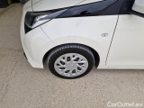  Toyota  Aygo TOYOTA  CONNECT / 2018 / 5P / BERLINA 1.0 VVT-I X-COOL #39