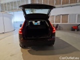  Volvo  XC60 VOLVO  / 2017 / 5P / SUV D4 GEARTR. BUSINESS #5