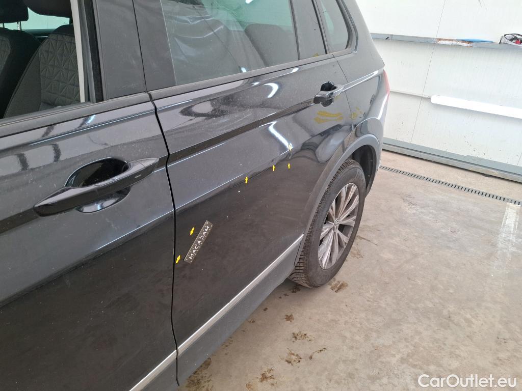  Volkswagen  Tiguan VOLKSWAGEN  / 2020 / 5P / SUV 2.0 TDI 150 DSG7 Life Business #3
