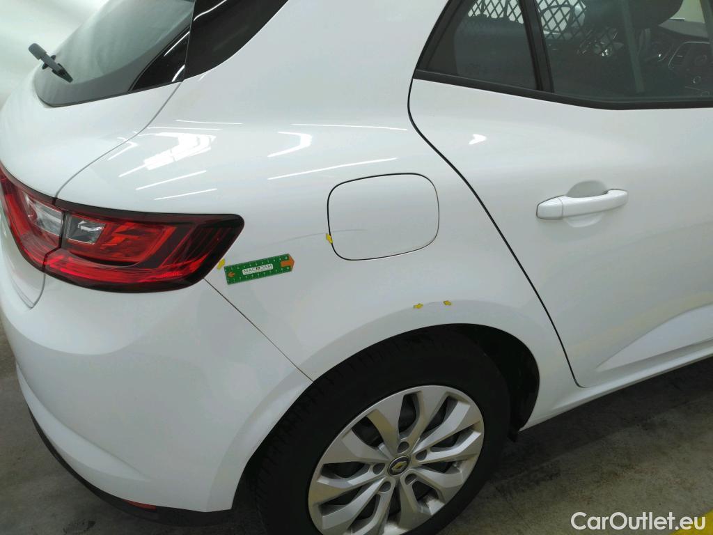  Renault  Megane  IV Berline 5pt. Société Air Nav 1.5 dCi 90CV BVM6 E6 #23
