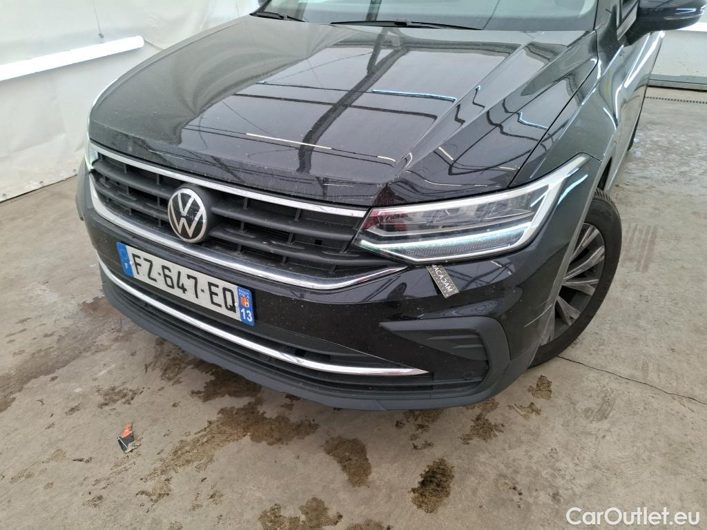  Volkswagen  Tiguan VOLKSWAGEN  / 2020 / 5P / SUV 2.0 TDI 150 DSG7 Life Business #15