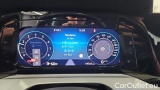  Volkswagen  Golf  1.0 eTSI OPF 81kW DSG Life #5