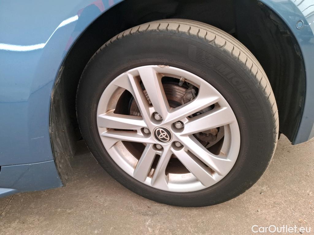  Toyota  Corolla TOYOTA  Touring Sports / 2018 / 5P / Break Hybride 122h Dynamic Business Stage Acad #21