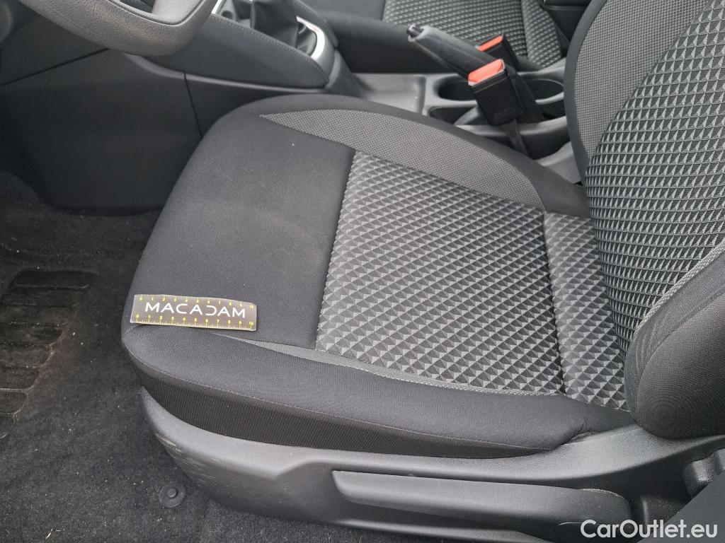  Nissan  Micra NISSAN  / 2016 / 5P / Berline IG-T 92 Business Edition #4