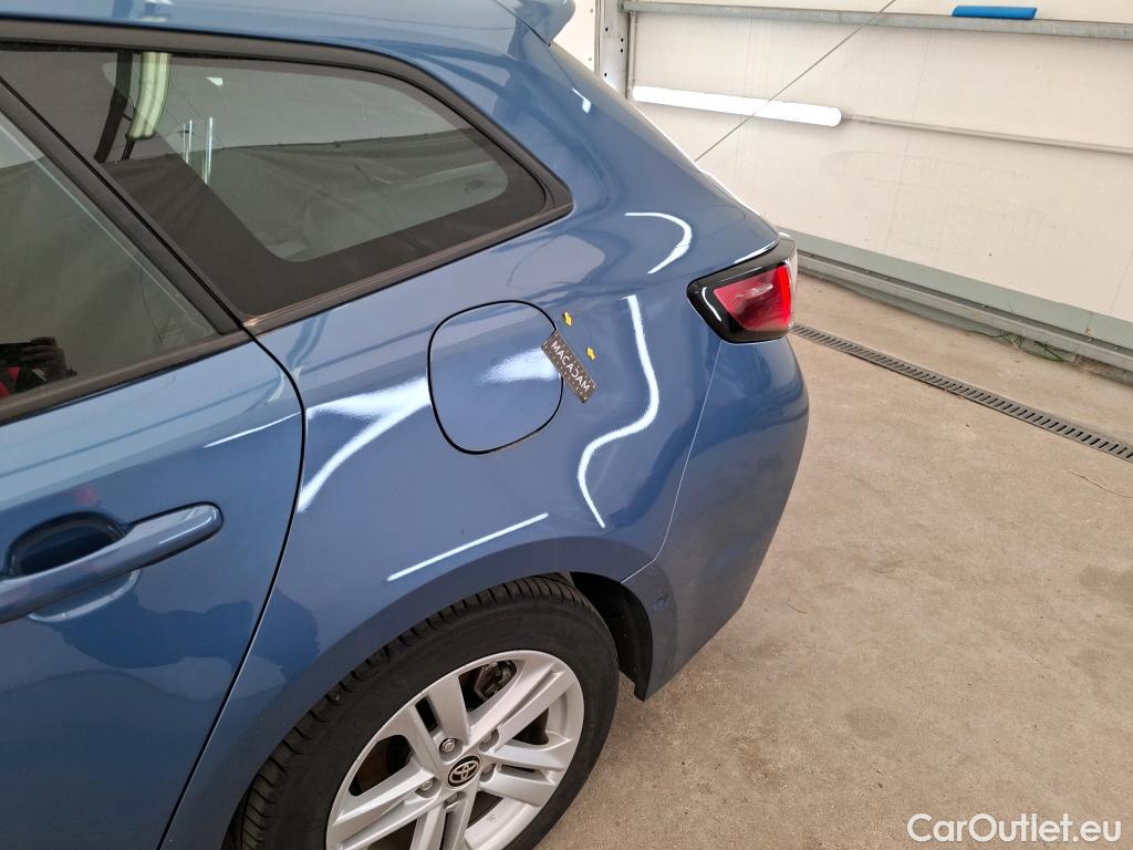  Toyota  Corolla TOYOTA  Touring Sports / 2018 / 5P / Break Hybride 122h Dynamic Business Stage Acad #1
