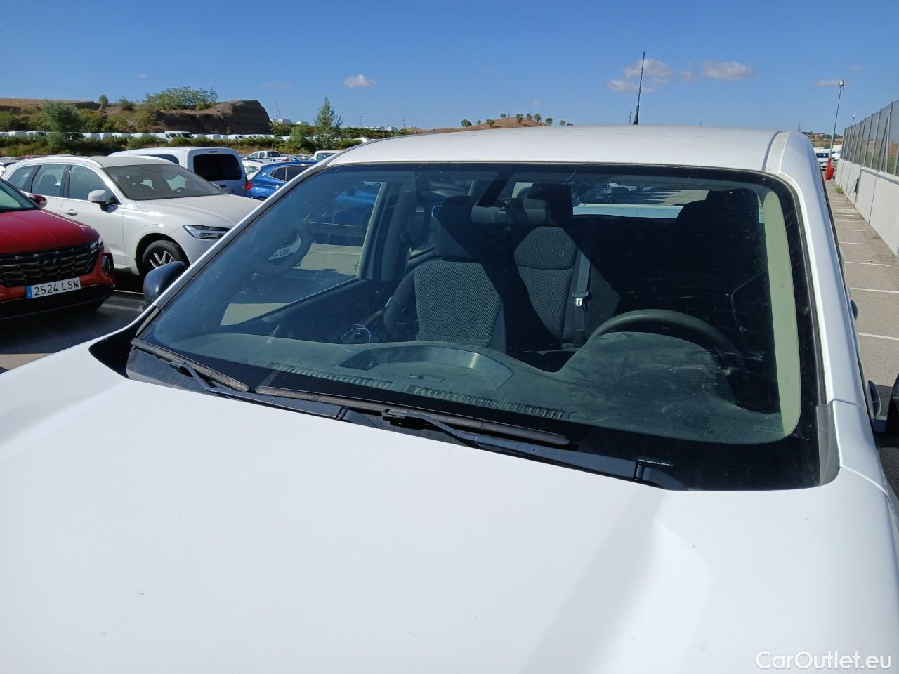  Nissan  Navara NISSAN  / 2015 / 4P / pickup Doble Cab. 2.3dCi 120kW(160CV) Acenta #26