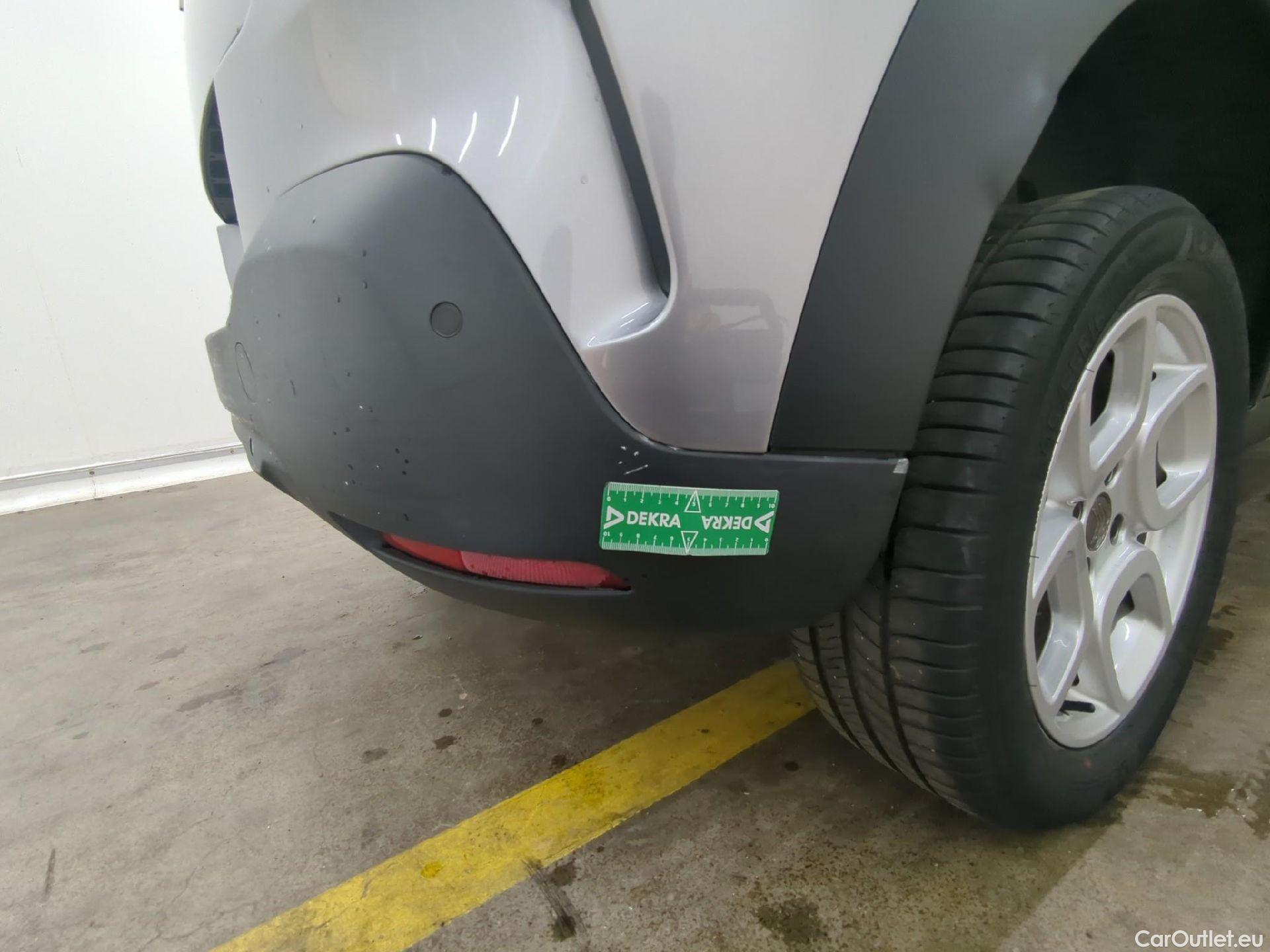  Citroen  C4 Cactus  Feel Business 1.6 BlueHDi 100CV BVM5 E6 #42