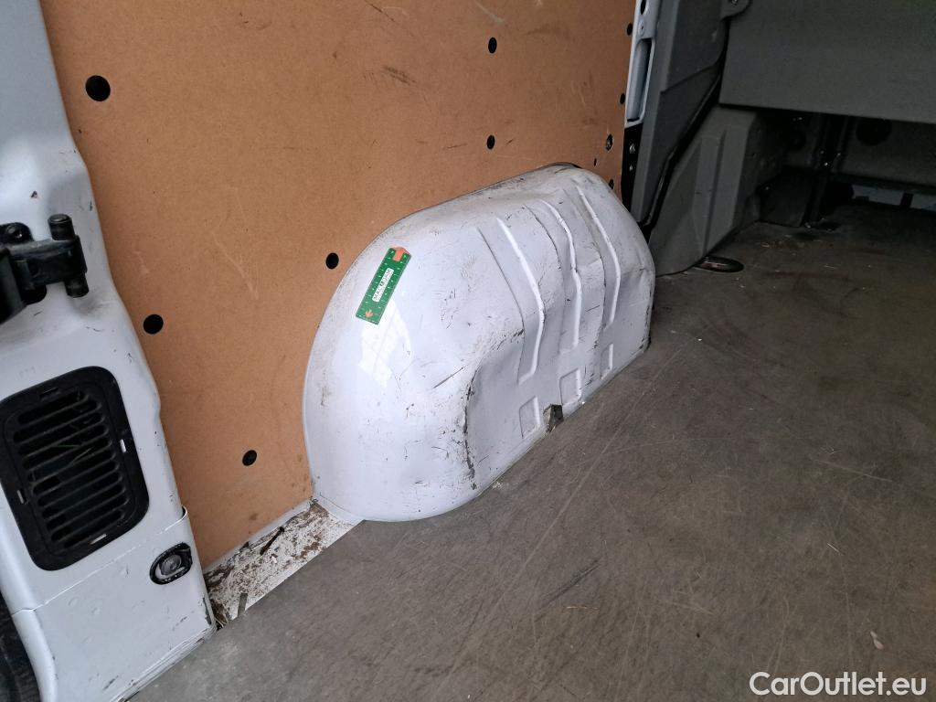  Renault  Master RENAULT  / 2019 / 4P / Fourgon tôlé CA Tr GCF F3300 L1H1 dCi 135 #24