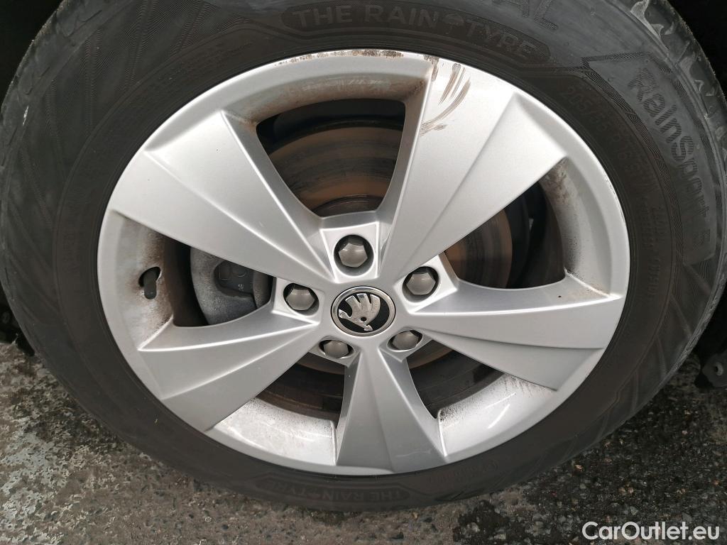  Skoda  Octavia  Combi Business 1.0 TSI 115CV BVA7 E6 #23