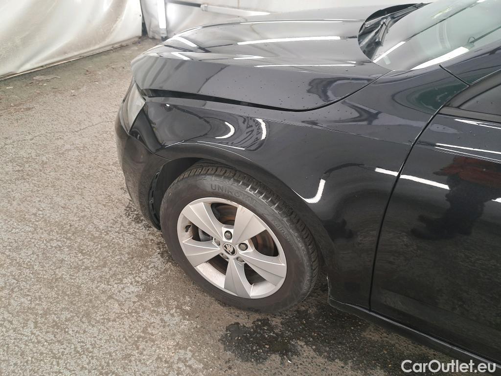  Skoda  Octavia  Combi Business 1.0 TSI 115CV BVA7 E6 #24