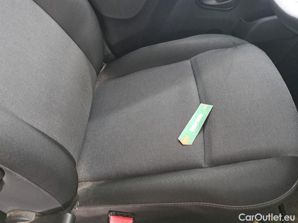  Renault  Master RENAULT  / 2019 / 4P / Fourgon tôlé CA Tr GCF F3300 L1H1 dCi 135 #20