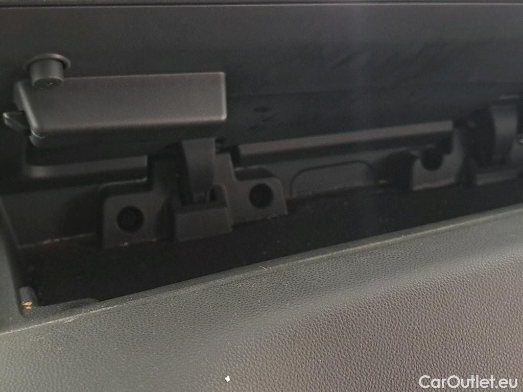  Renault  Master RENAULT  / 2019 / 4P / Fourgon tôlé CA Tr GCF F3300 L1H1 dCi 135 #15