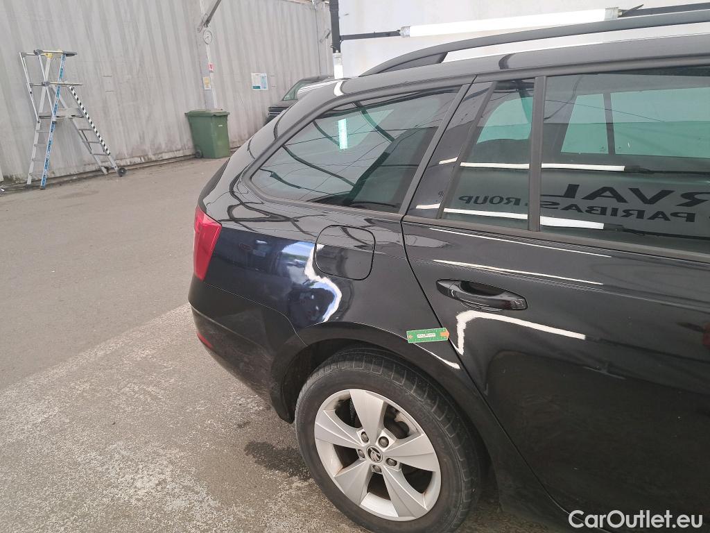  Skoda  Octavia  Combi Business 1.0 TSI 115CV BVA7 E6 #6