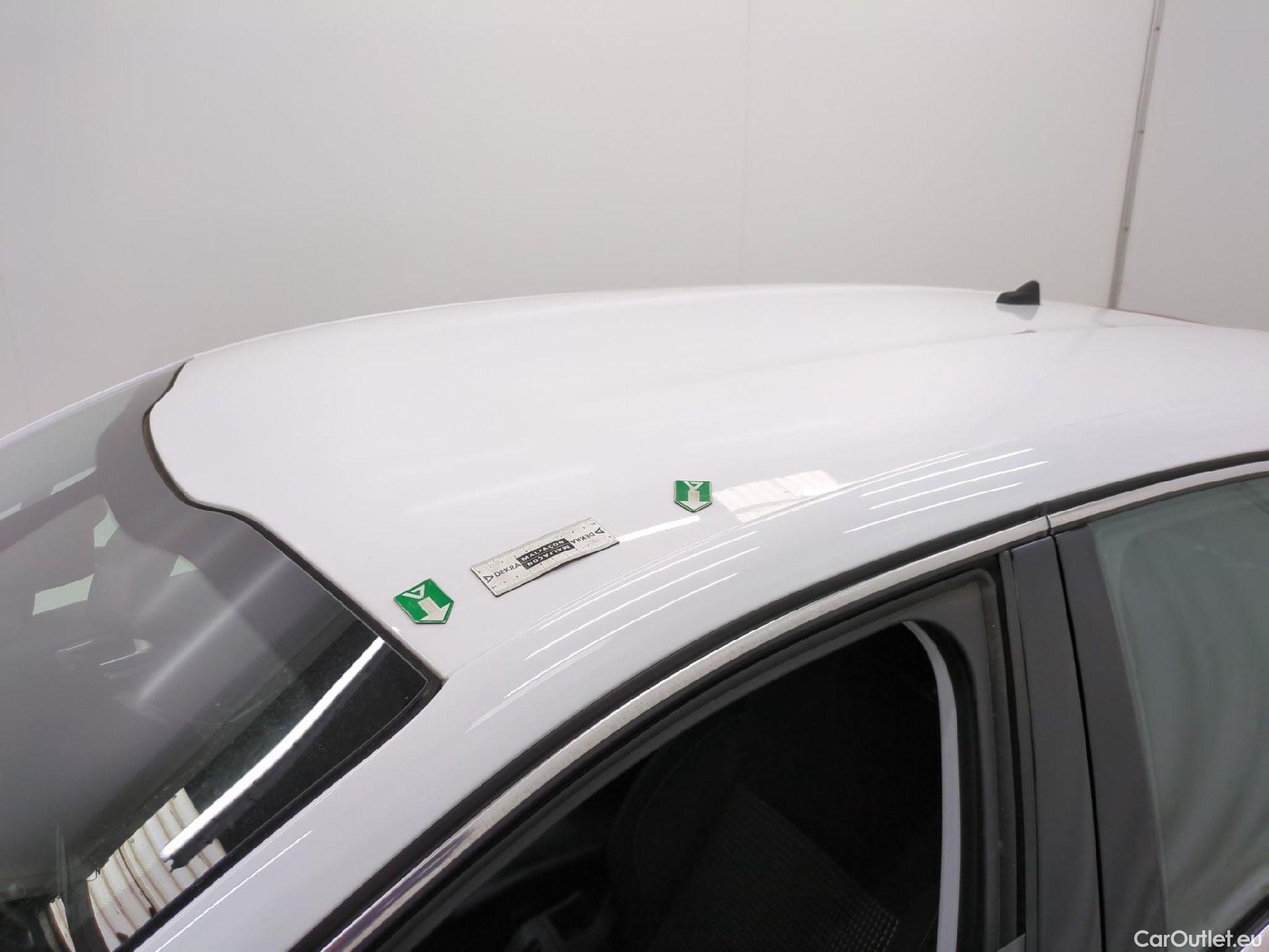  Peugeot  208  Allure Business 1.2 PureTech 110CV BVM5 E6 #10