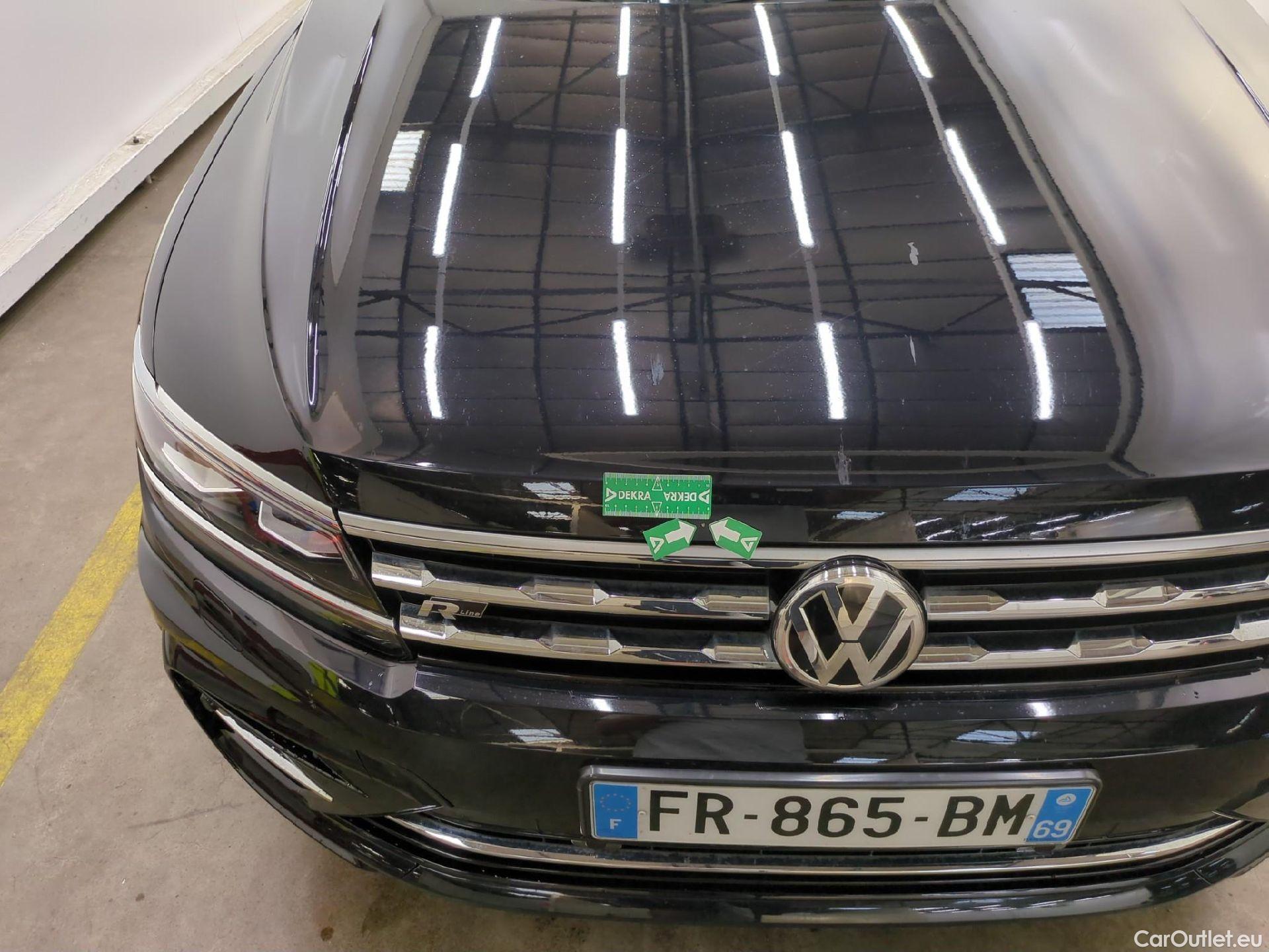  Volkswagen  Tiguan VOLKSWAGEN  Allspace / 2017 / 5P / SUV 2.0 TDI 150 DSG7 Carat Exclusive #62