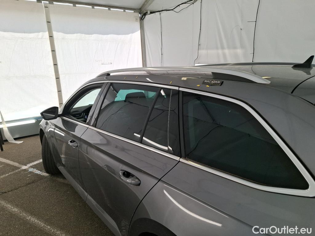  Skoda  Superb  Break Business 2.0 TDI 150CV BVA7 E6d #37