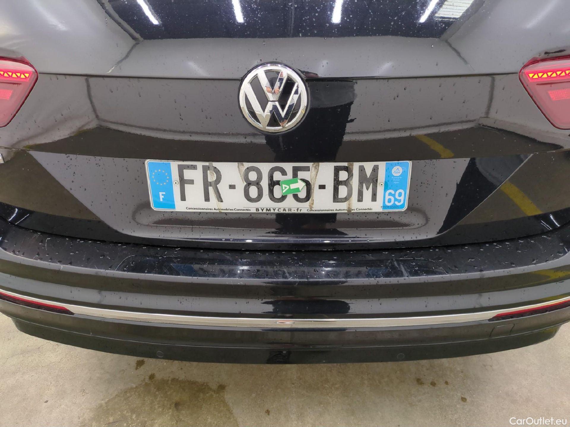  Volkswagen  Tiguan VOLKSWAGEN  Allspace / 2017 / 5P / SUV 2.0 TDI 150 DSG7 Carat Exclusive #10