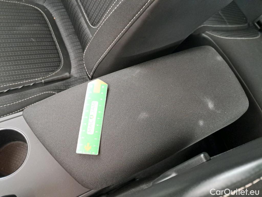  Renault  Megane RENAULT Mégane Berline 5p Berline Business Energy dCi 110 #24