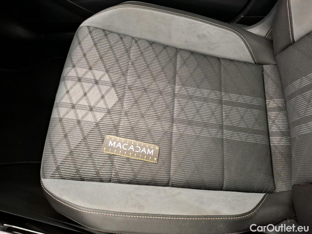  Volkswagen  T-ROC  R-Line 1.5 TSI 150CV BVA7 E6d #2