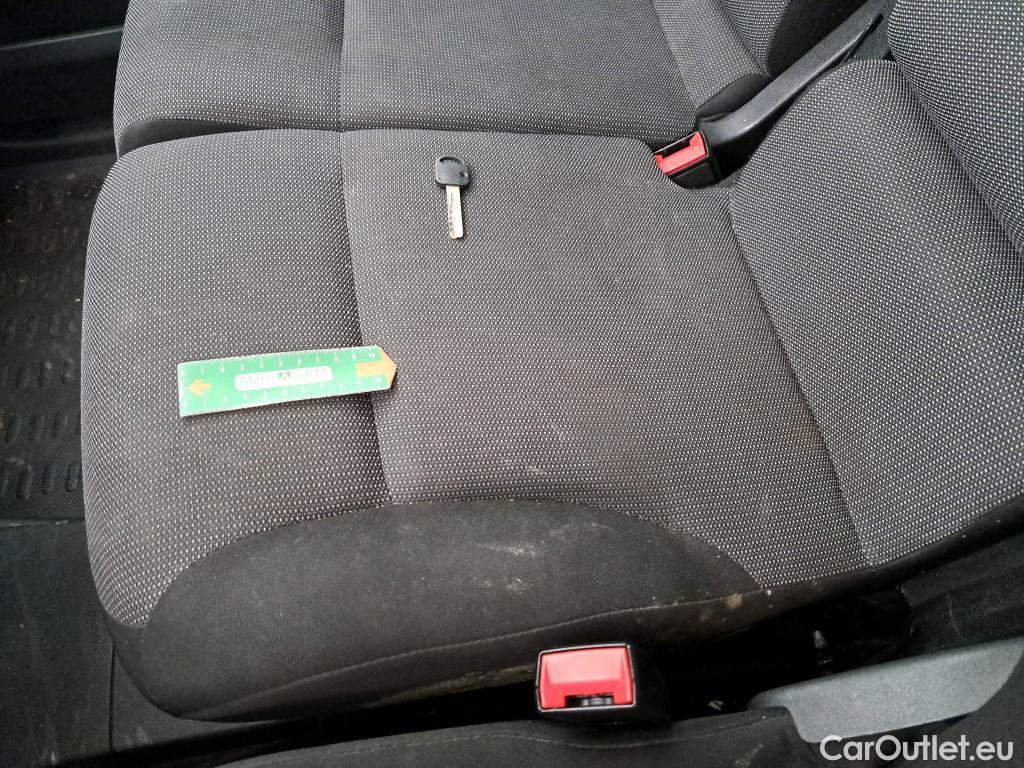  Citroen  Berlingo  Fourgon Club M 1000 1.5 BlueHDi 130CV BVA8 E6dT #44