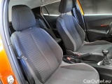  Peugeot  2008 PEUGEOT  / 2019 / 5P / CROSSOVER BLUEHDI 110 ACTIVE S/S #11