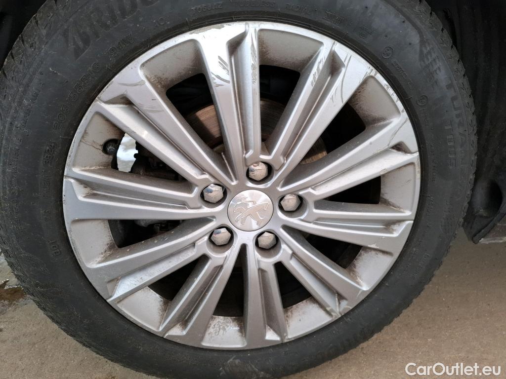  Peugeot  308  SW Allure 1.2 PureTech 130CV BVA8 E6d #40