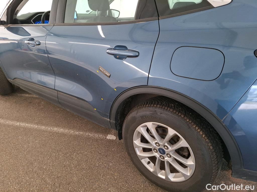  Ford  Kuga FORD  / 2019 / 5P / SUV 2.5 190 hybrid Flexifuel Pshift Titanium #9