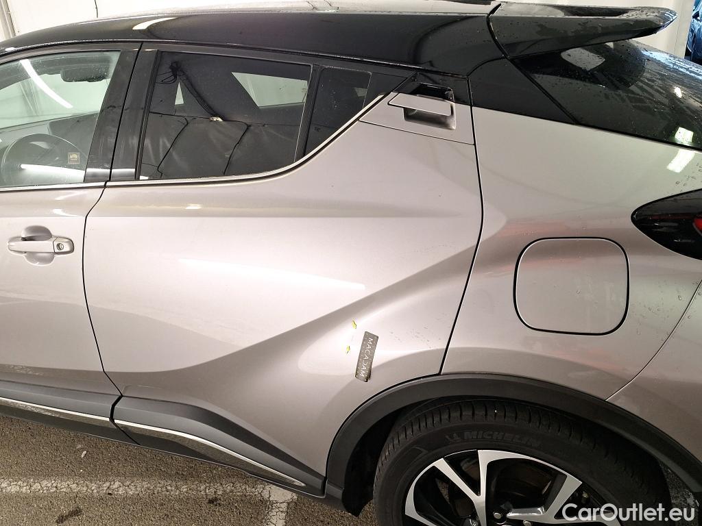  Toyota  C-HR TOYOTA  / 2016 / 5P / SUV 2.0 HYBRIDE 184 COLLECTION #40