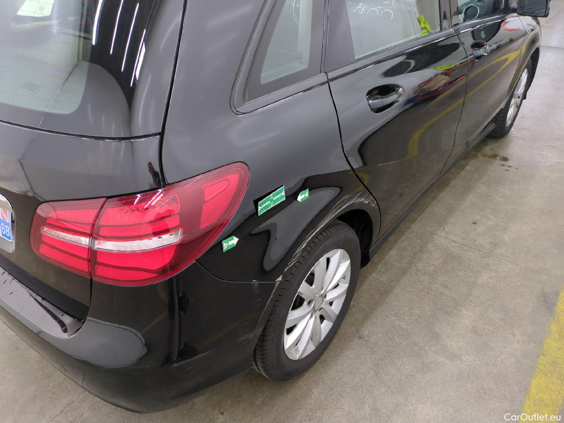  Mercedes  B-Klasse MERCEDES-BENZ Classe B 5p Monovolume B 180 d Business #15