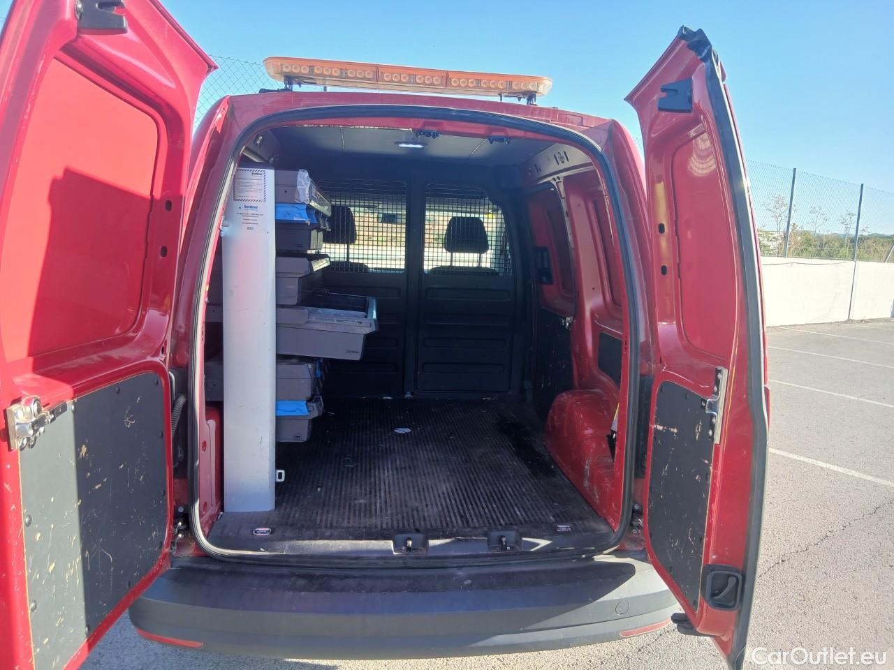  Volkswagen  Caddy  Profesional Furgón BMT 2.0 TDI 100CV MT5 E6 #3