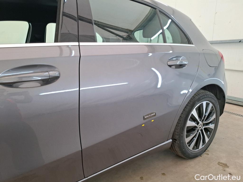  Mercedes  A-Klasse MERCEDES-BENZ Classe A Compact / 2018 / 5P / Berline A 250 e Business Line 8G-DCT #1