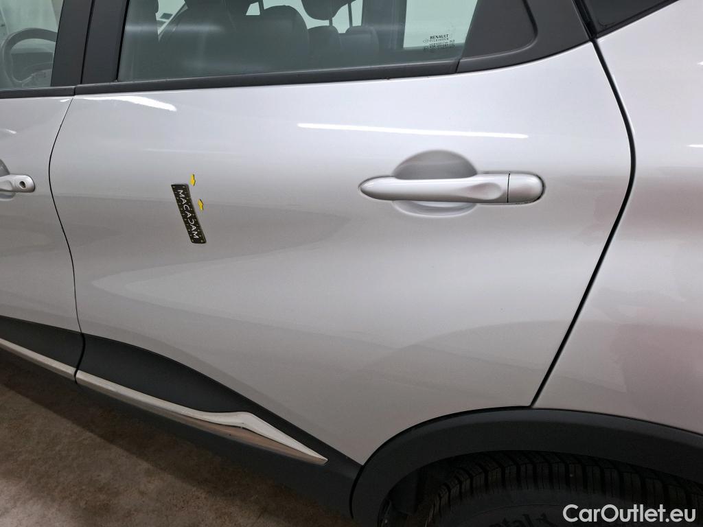  Renault  Captur RENAULT  / 2017 / 5P / Crossover Business dCi 90 #23