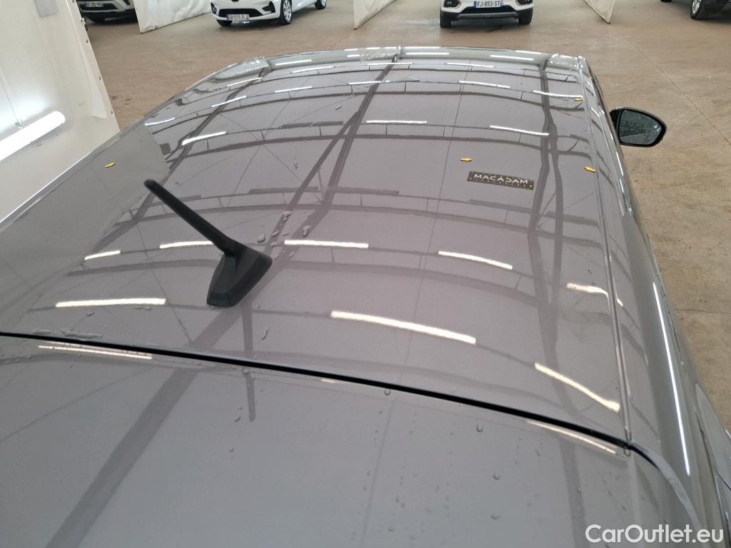 Renault  Captur  II Business 1.5 dCi 95CV BVM6 E6dT #1