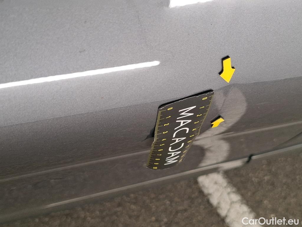  Renault  Captur  II Intens 1.6 E-TECH Plug-in 160CV BVA6 E6d #24